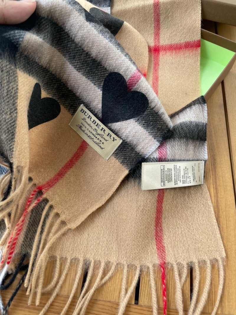 BURBERRY